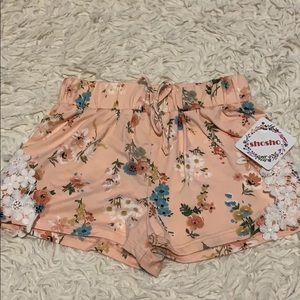 Shosho girls shorts new with tags